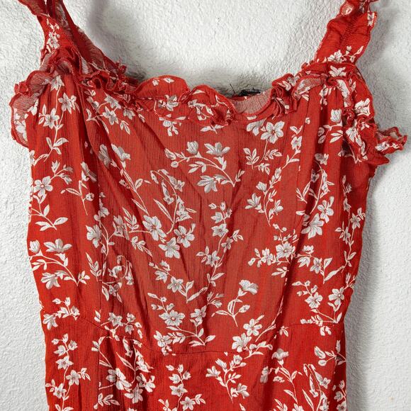 Lulus Red Floral Smocked Midi Dress L NWT Ruffle Strap Vacation Resort - Picture 4 of 9
